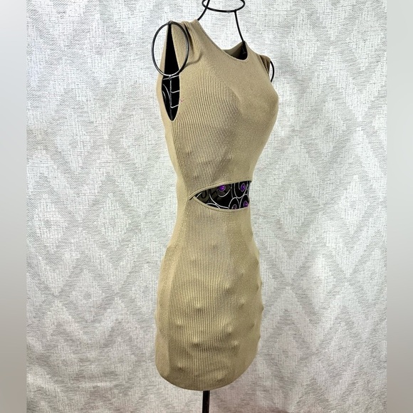 Wilfred Free by Aritzia ribbed cutout dress in heather bone size XS - Picture 4 of 8